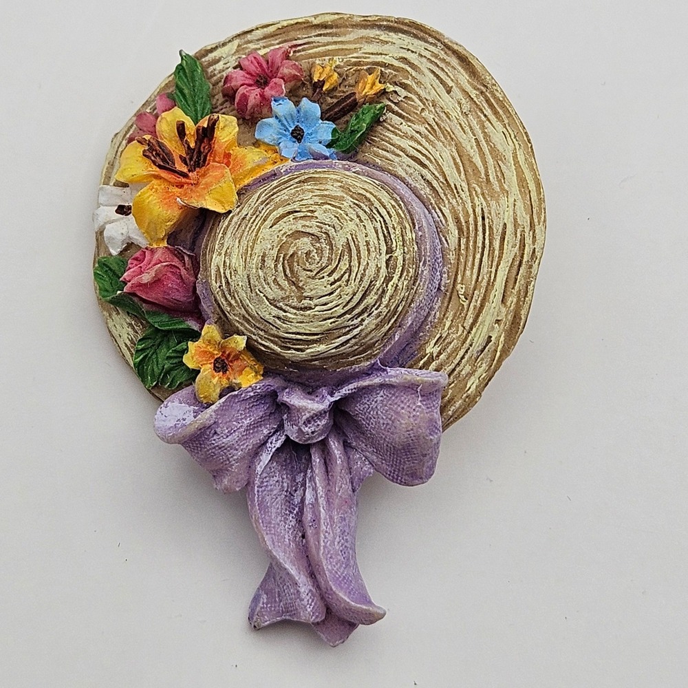 Vintage Style Resin Sun Hat Floral Lapel Pin Purple Bow Flower Garden Accessory